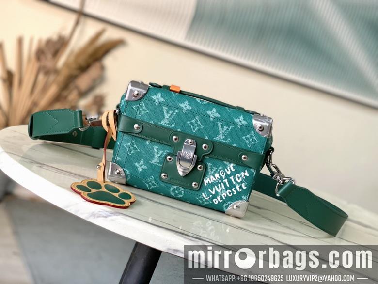 LV Replica Bags Trunk M12686 19x15x7cm gf