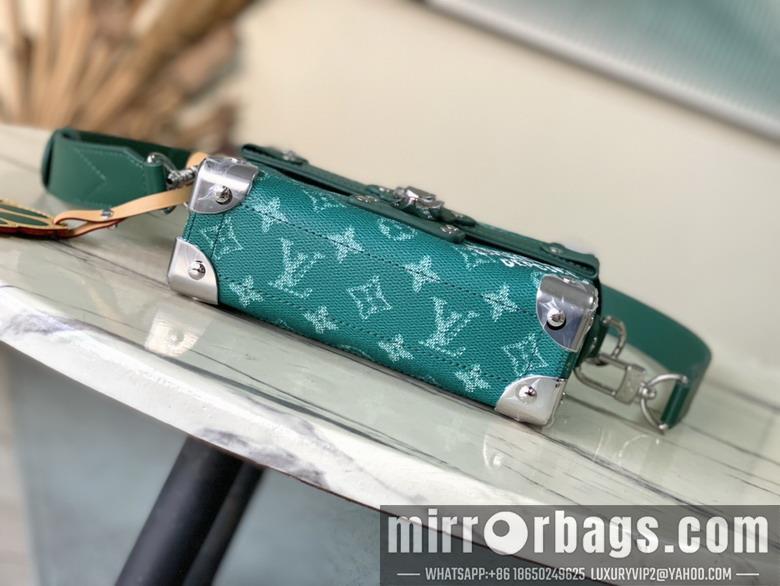 LV Replica Bags Trunk M12686 19x15x7cm gf