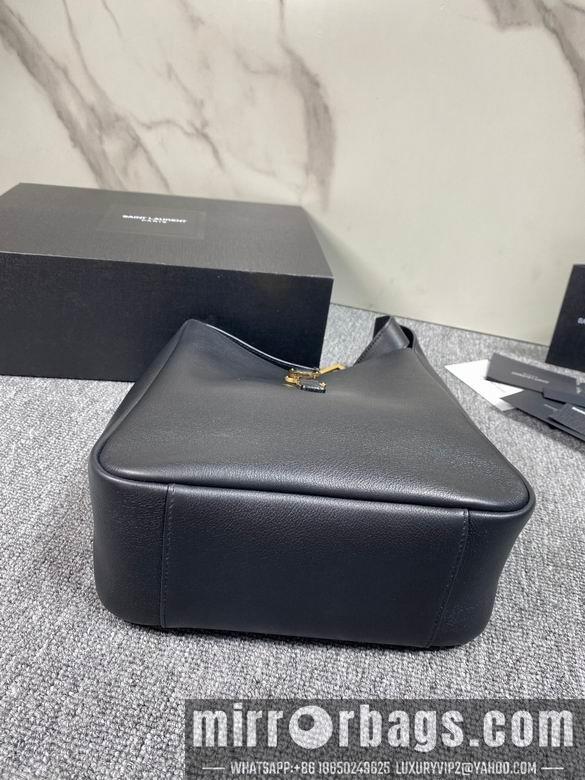 YSL Replica Bags 713938 22X22X10cm MT 5