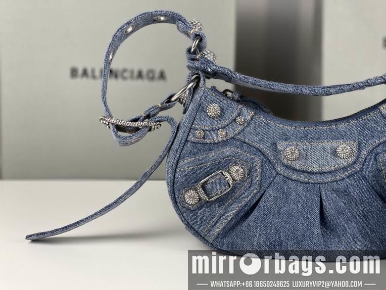 Balenciaga Bags 701 26x16x10cm FY