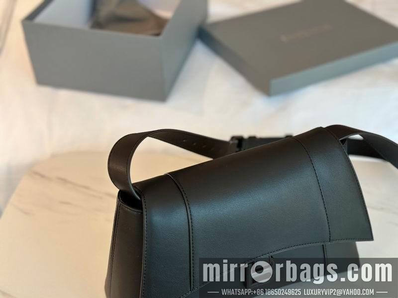 Balenciaga Bags Balenciaga down 28x16cm CN