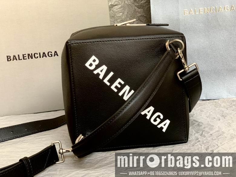 Balenciaga Bags 0801 16X16X16cm XM