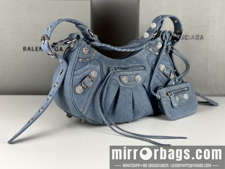 Balenciaga Bags 701 33x16x8.4cm FY