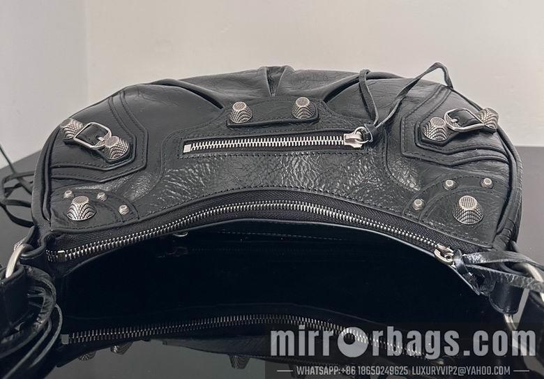 Balenciaga Bags 701 33X16X8cm GY