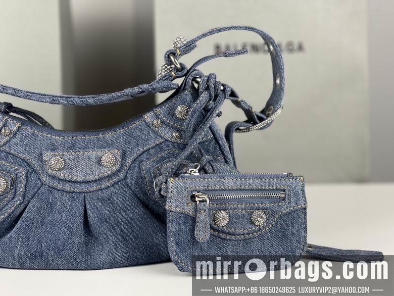 Balenciaga Bags 701 26x16x10cm FY