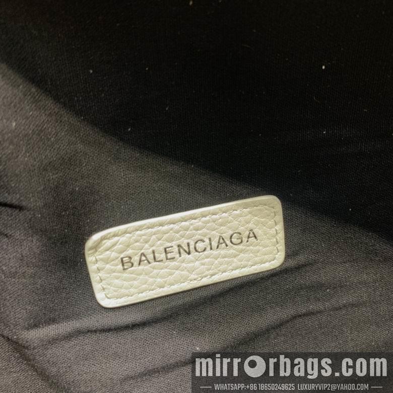 Balenciaga Bags Balenciaga 上长40x下长24x高18x宽4 FY