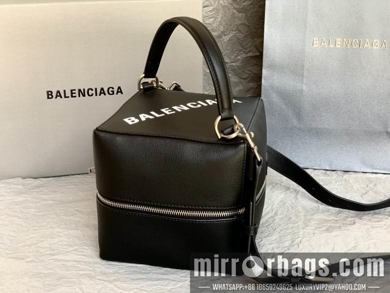 Balenciaga Bags 0801 16X16X16cm XM