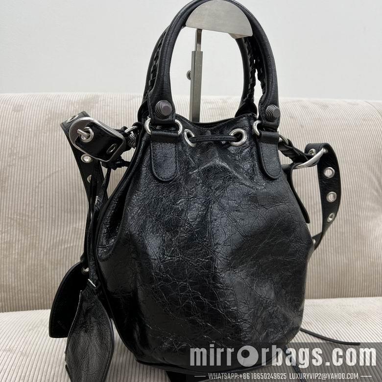 Balenciaga Bags 92567 30x17x22.9cm FY