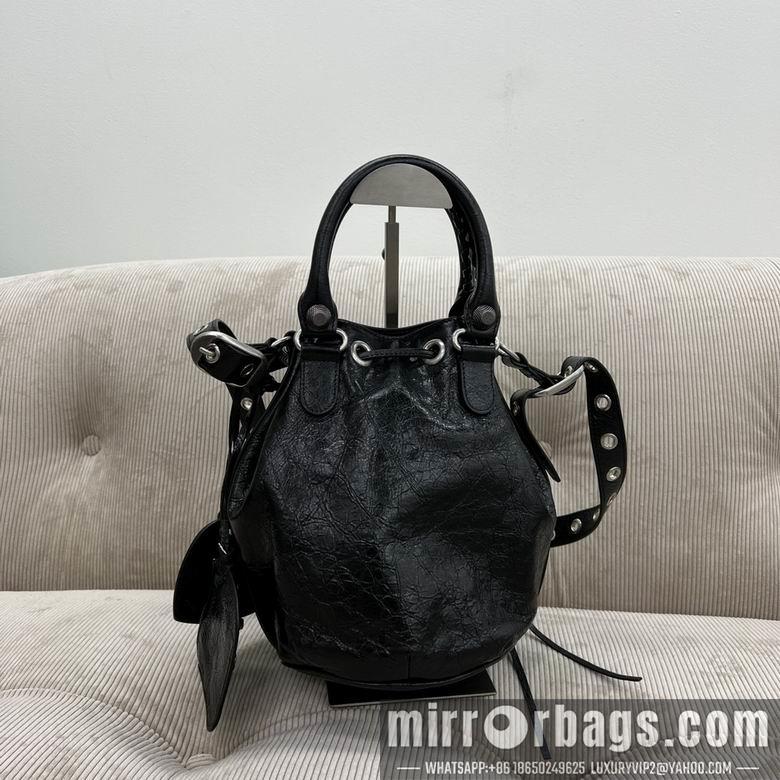 Balenciaga Bags 92567 30x17x22.9cm FY