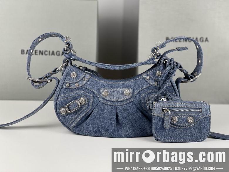 Balenciaga Bags 701 26x16x10cm FY
