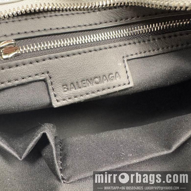 Balenciaga Bags 30X20X11cm 060832 GY 7