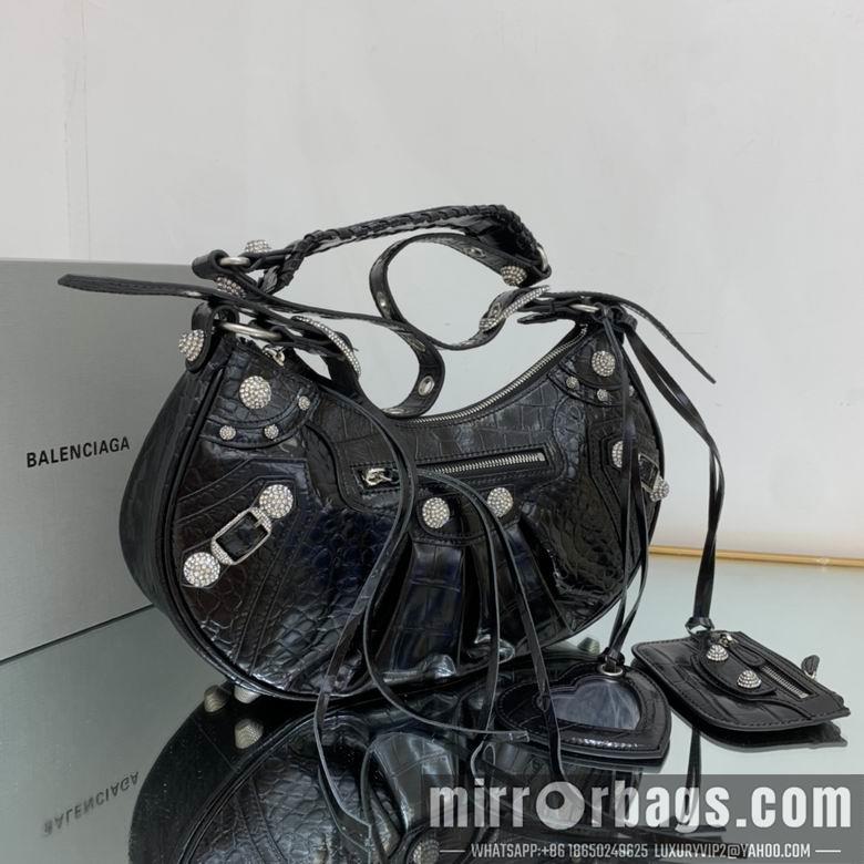 Balenciaga Bags 671307 33x16x8.4cm FY1