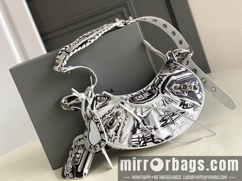 Balenciaga Bags 59005 26x16x10cm FY 2