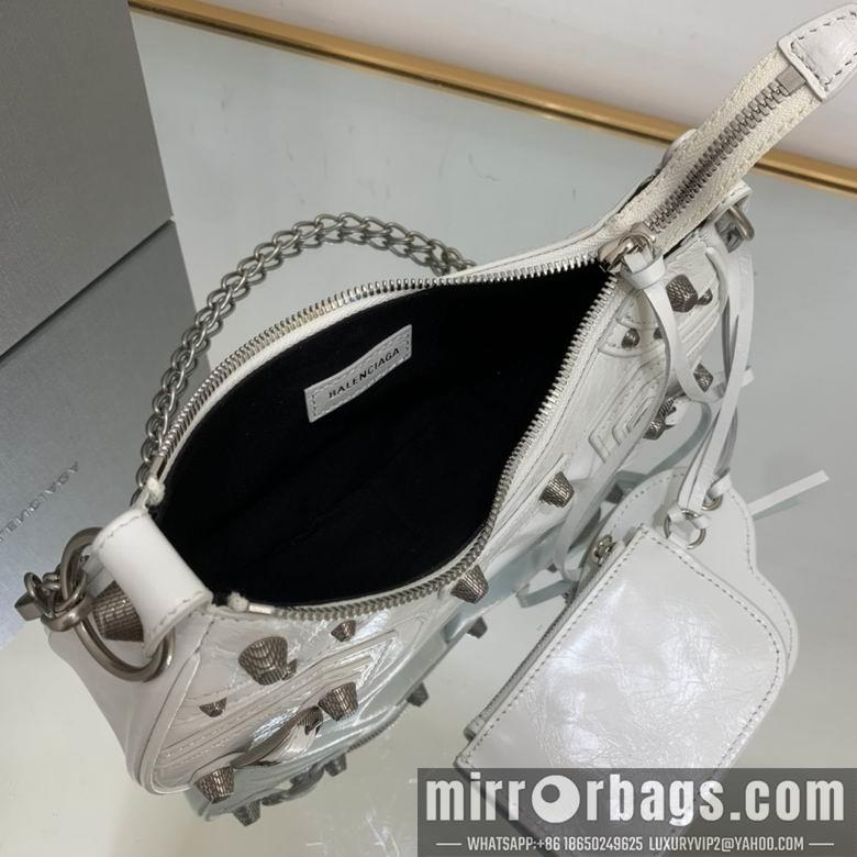 Balenciaga Bags 671400 25x16x6.5cm FY 3
