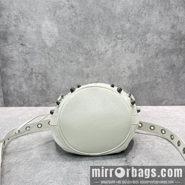 Balenciaga Bags 92567 15.0x19.8x17.8cm 2