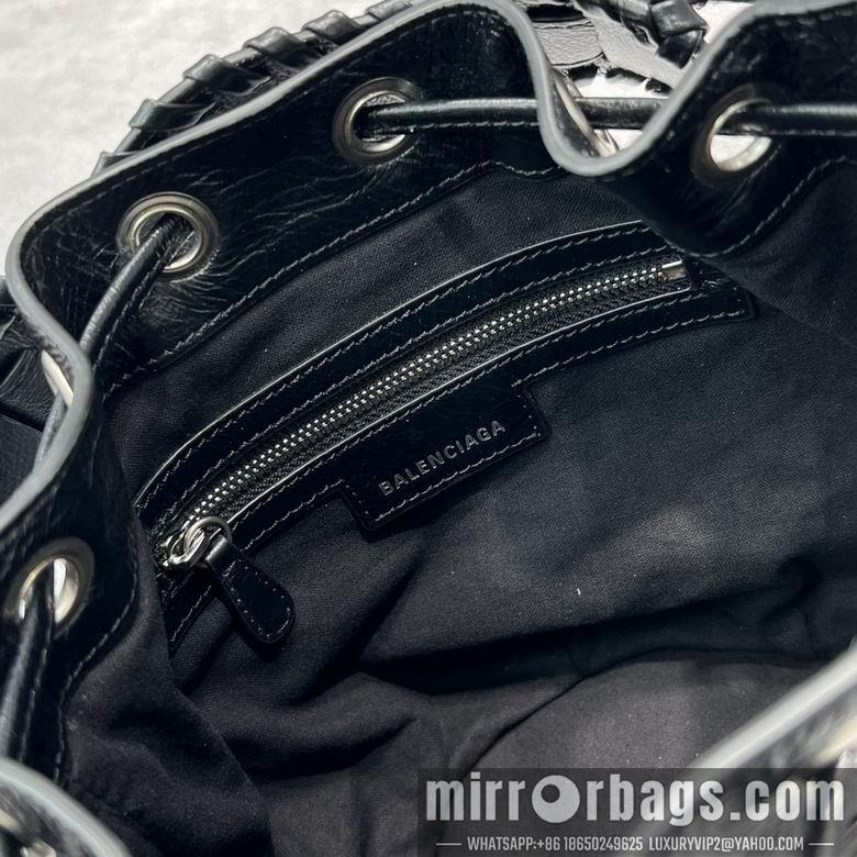 Balenciaga Bags 92567 15.0x19.8x17.8cm 3