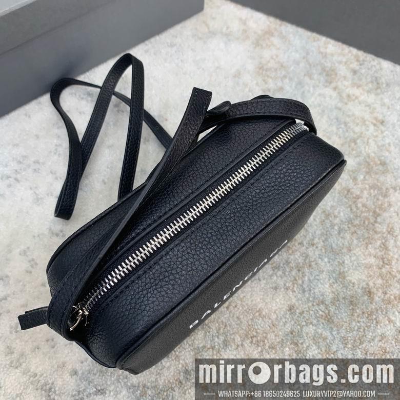 Balenciaga Bags Everyday Camera Mini 20cm FY 1