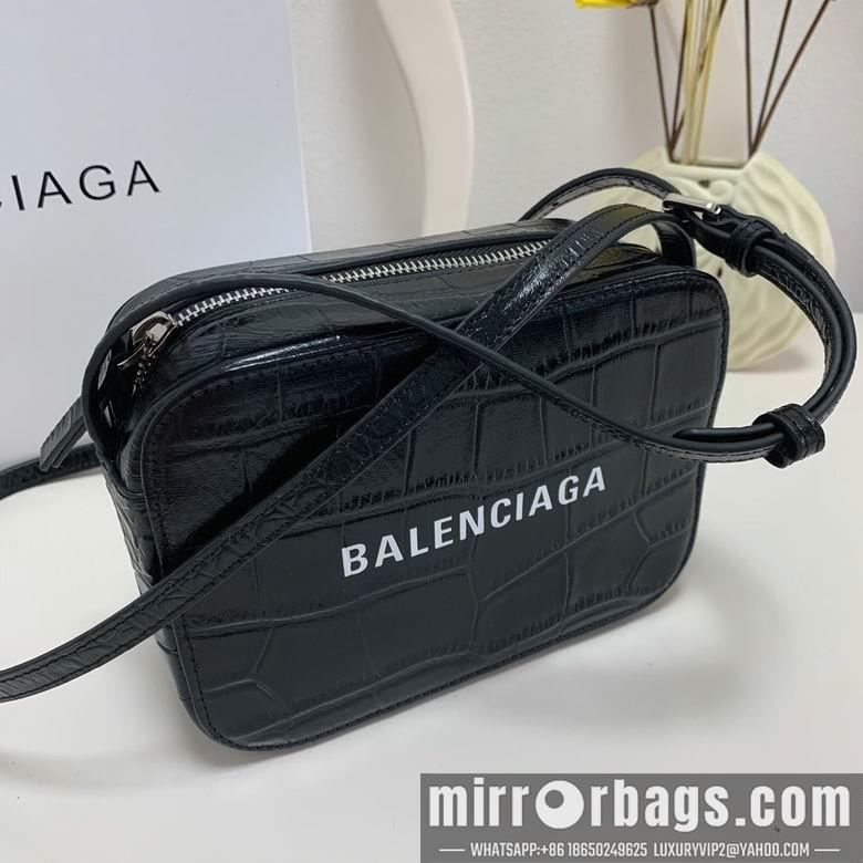 Balenciaga Bags Everyday Camera Mini 20cm FY 4