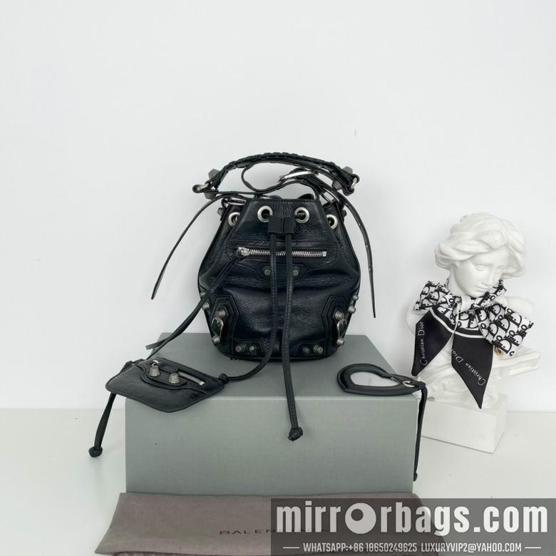 Balenciaga Bags 2614S 15X20X17.8cm GY 4