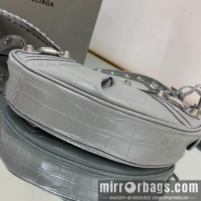 Balenciaga Bags 671409 25x16x6.5cm FY 3