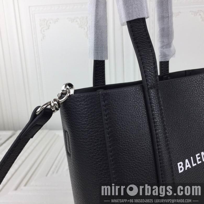 Balenciaga Bags 19X6X23cm 061303 XMY 3