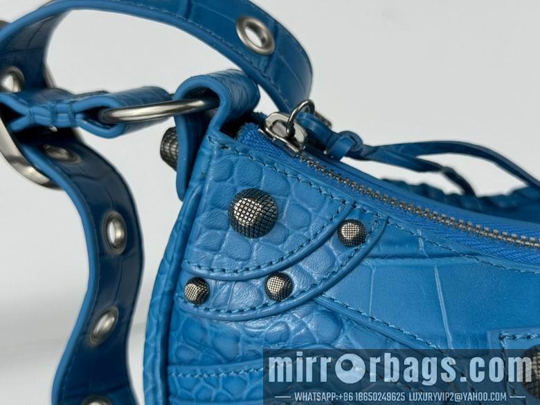 Balenciaga Bags 701 26X16X10cm GY 4