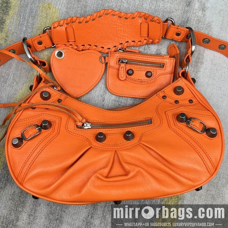 Balenciaga Bags Balenciag 33x16x8cm FY 3