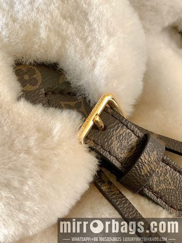 1:1 Louis Vuitton Bags M11919 16.5X13X25cm WP