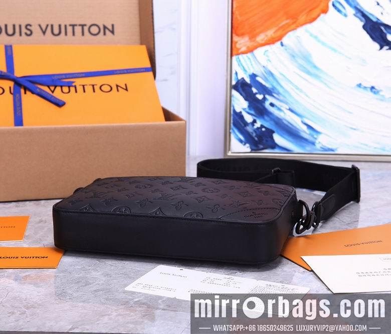 1:1 Louis Vuitton Bags WMM69827 26X18.5X5