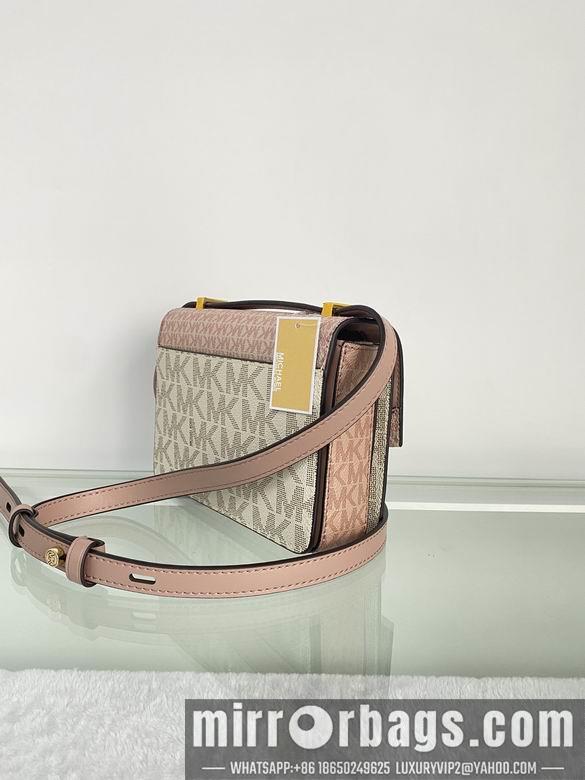 Michael Kors Bags Hendrix 19X6.5X14cm 083008 DY