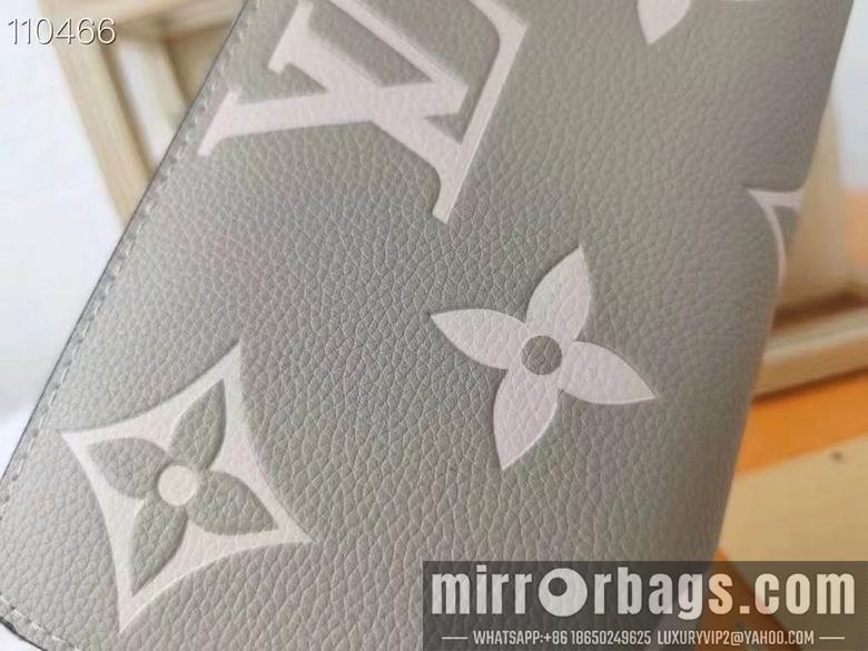 1:1 Louis Vuitton Bags M69794 19.5X10cm XM 3colour