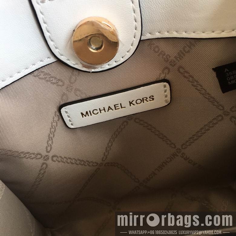 Michael Kors Bags 1689 15X17X7cm DY 6