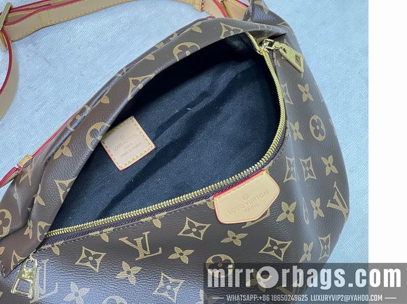 1:1 Louis Vuitton Bags Bumbag M43644老花 白格 37x14x13cm ss