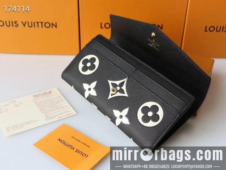 1:1 Louis Vuitton Bags M80496 19X10X2cm XM 3colour