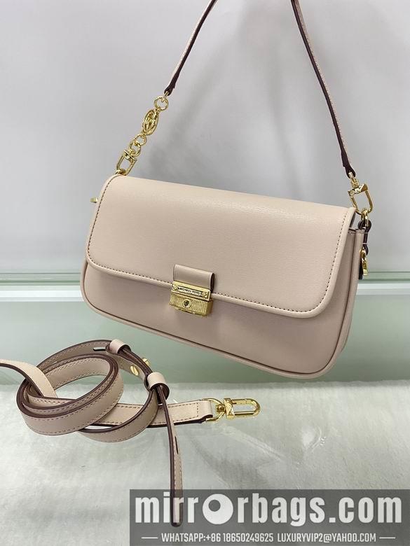 Michael Kors Bags Bradshaw 26X14X4cm 091106 DY 5