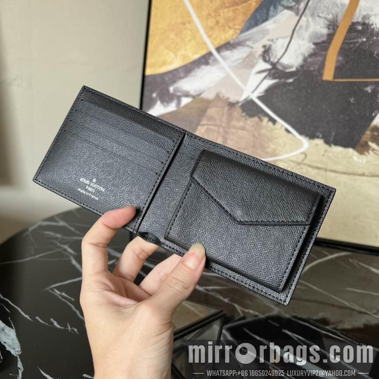 1:1 Louis Vuitton Bags M62288 11X9X2cm YG 3colour