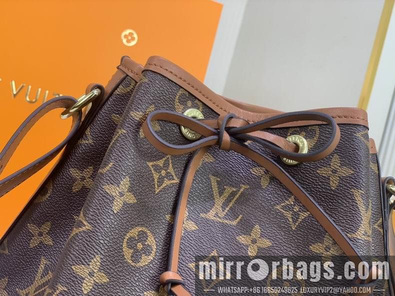1:1 Louis Vuitton Bags M42224 26x27 cm cs
