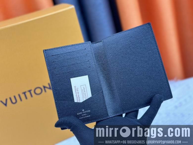 1:1 Louis Vuitton Bags M81753 10X14X2.5cm XM
