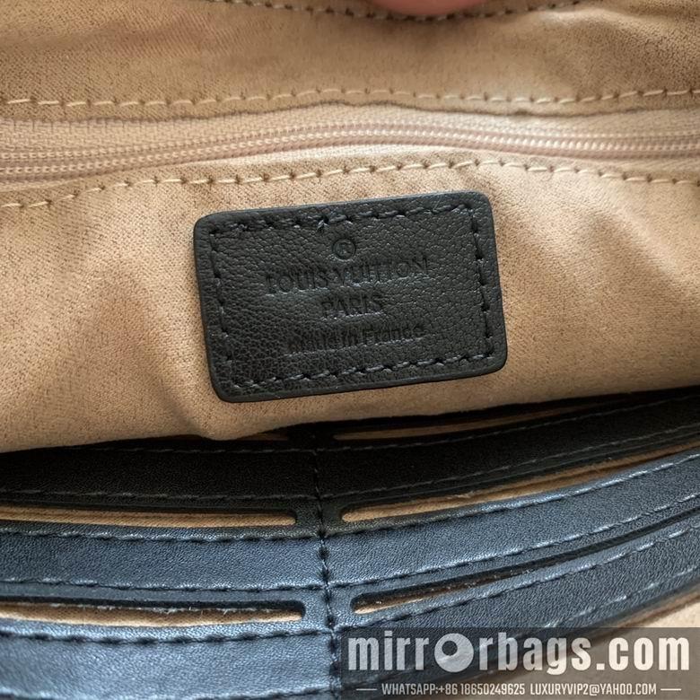 1:1 Louis Vuitton Bags 8066 26X18X3cm XM