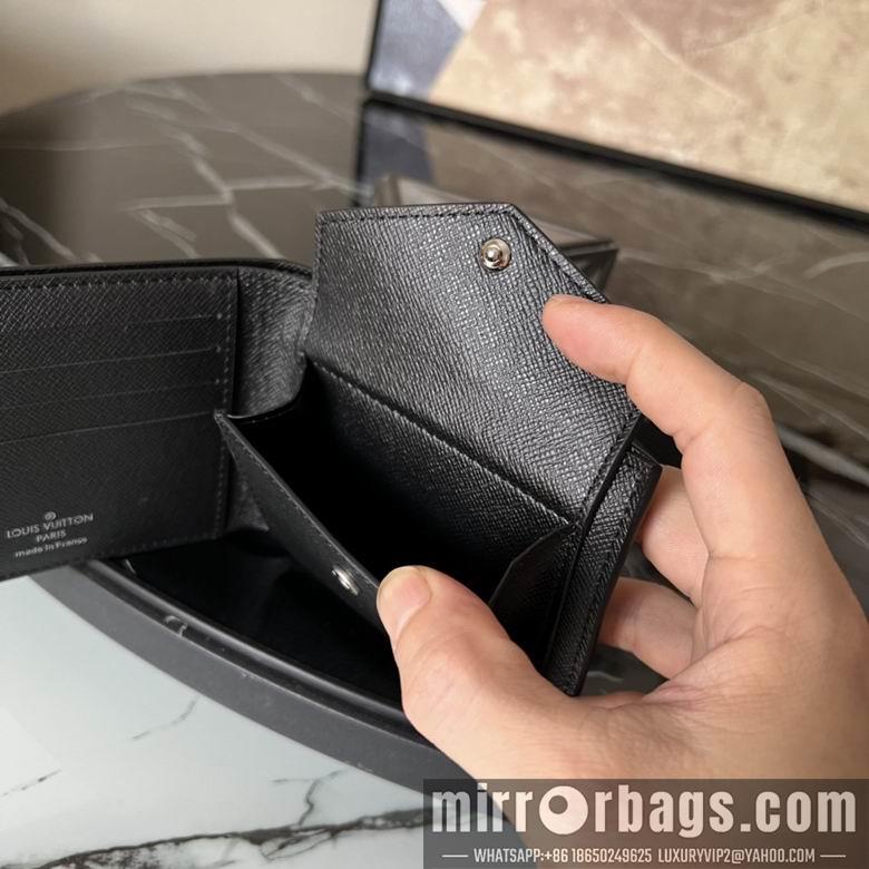 1:1 Louis Vuitton Bags M62288 11X9X2cm YG 3colour