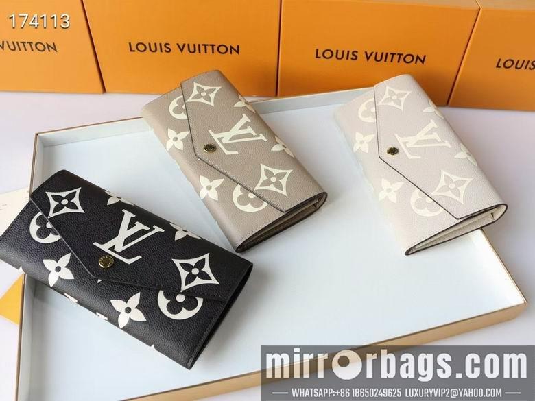 1:1 Louis Vuitton Bags M80496 19X10X2cm XM 3colour