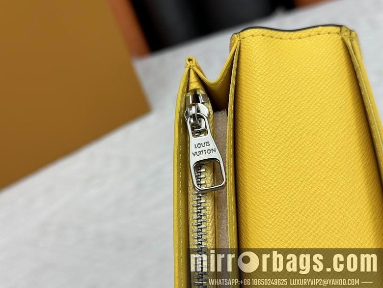 1:1 Louis Vuitton Bags M40615 XM 4colour