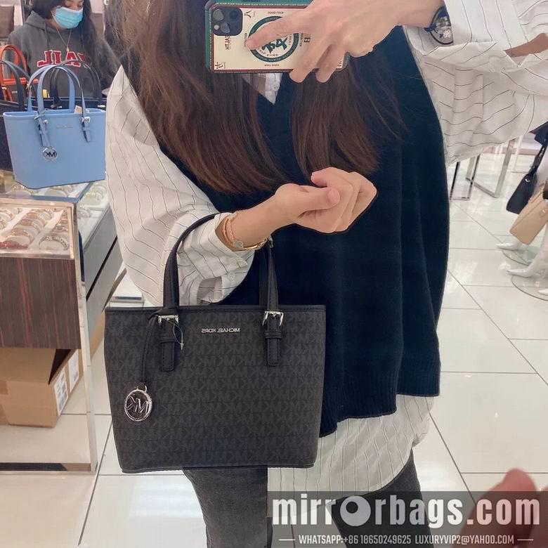 Michael Kors Bags 23X27X19X11cm 083011 DY 3