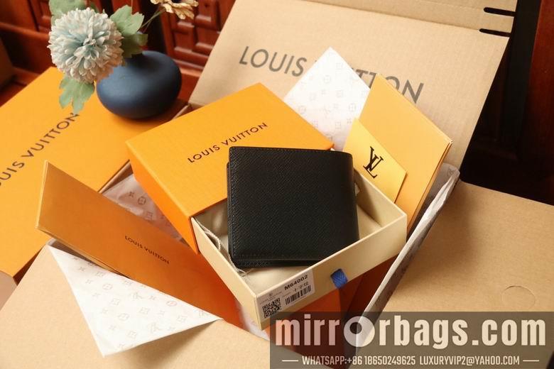 1:1 Louis Vuitton Bags M64002 11X9X2cm XM
