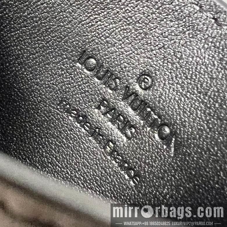 1:1 Louis Vuitton Bags M81415 11X7X1.5cm