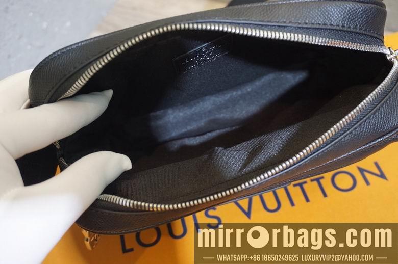 1:1 Louis Vuitton Bags WMM30245 21X17X5