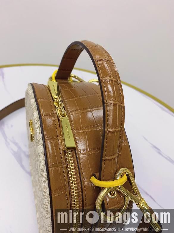 Michael Kors Bags Delaney 21X20X8cm 091107 DY 10
