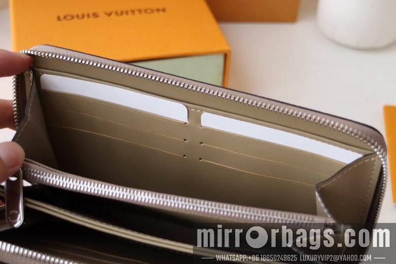 1:1 Louis Vuitton Bags M58429 19X10cm XM 4colour