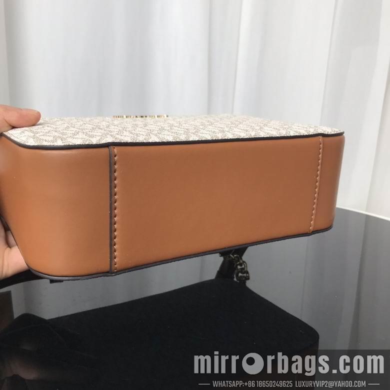 Michael Kors Bags 22X15X7cm 090306 DY 5
