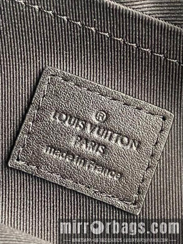 1:1 Louis Vuitton Bags M82079 30X21.5X1cm